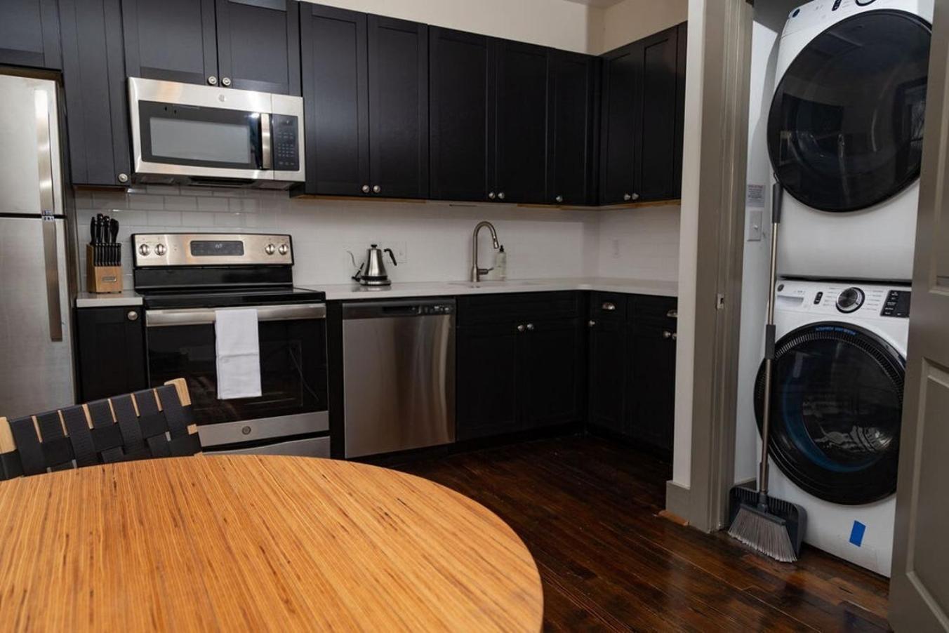Luxury Multi-Unit Historic Building Near Downtown Apartamento Roanoke Exterior foto