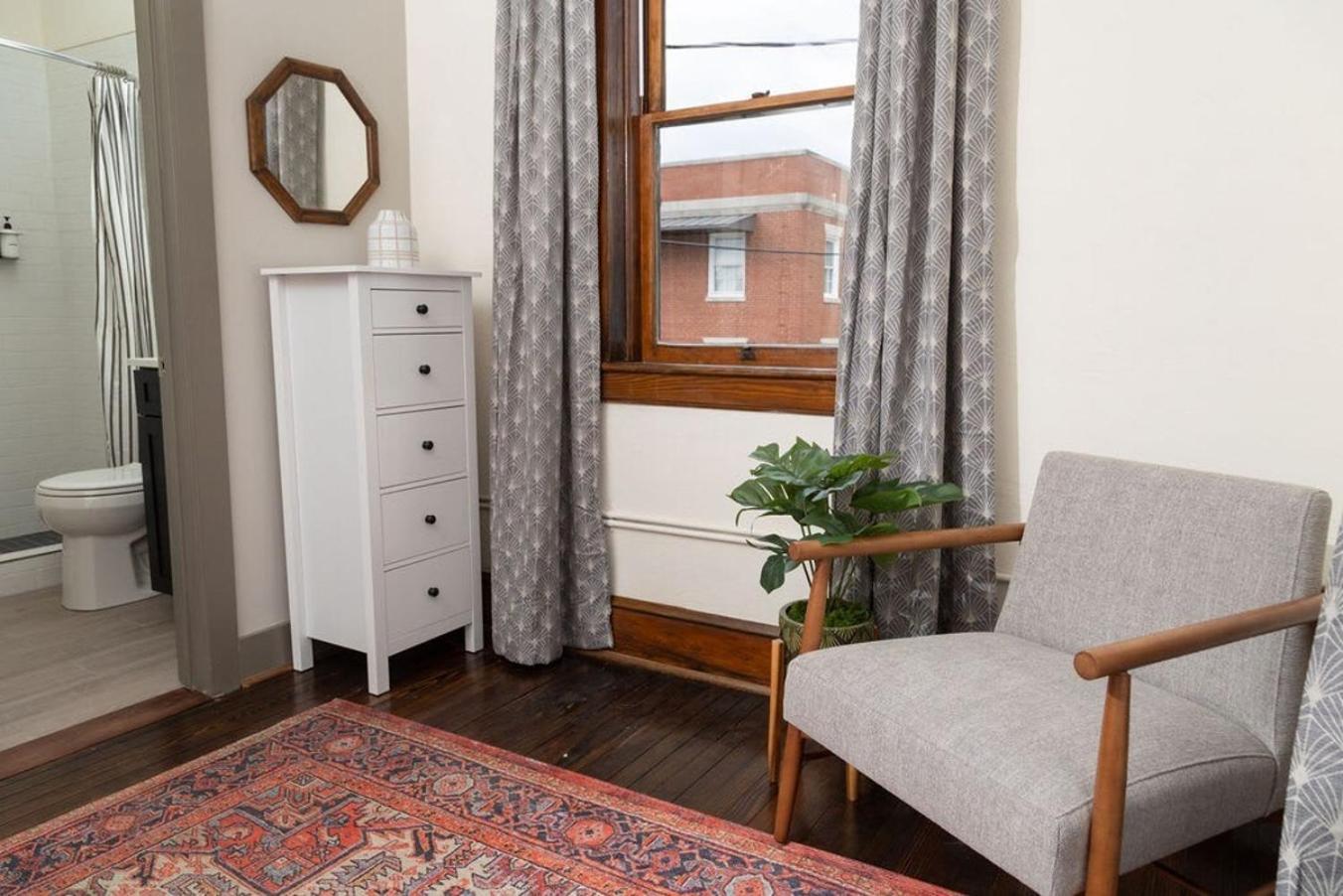 Luxury Multi-Unit Historic Building Near Downtown Apartamento Roanoke Exterior foto